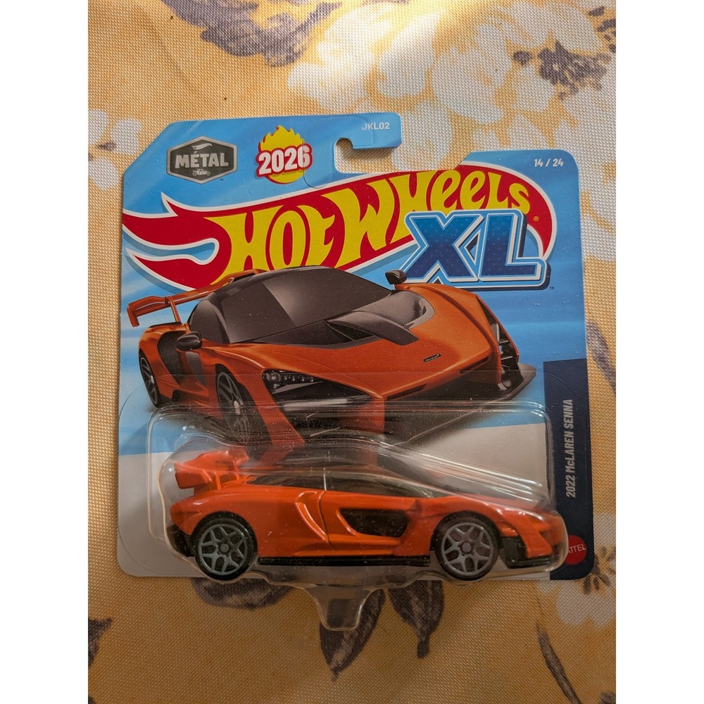 Hot Wheels 2022 McLaren Senna Die-Cast Car